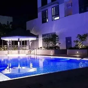Aparthotel The Viceroy Tower 3 