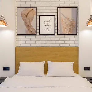 Dayflat On The Left Bank Kyiv