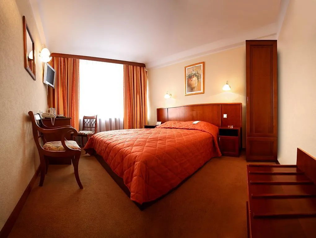 Premier Hotel Rus Kyiv