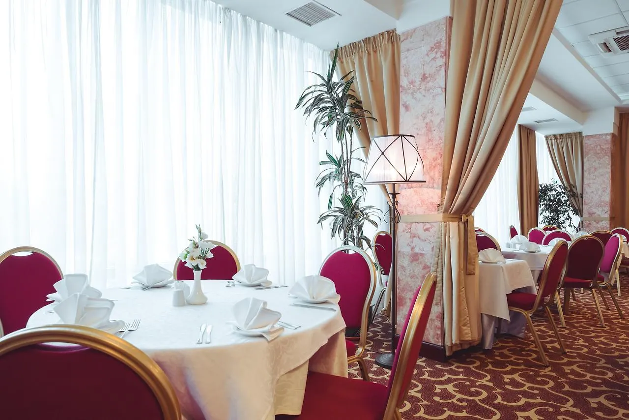 Premier Hotel Rus Kyiv 3*,  Ukraine
