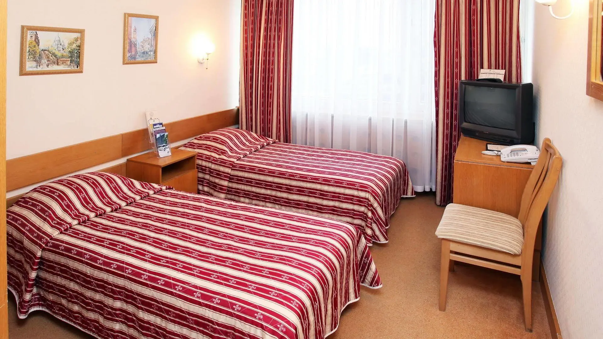 Premier Hotel Rus Kyiv