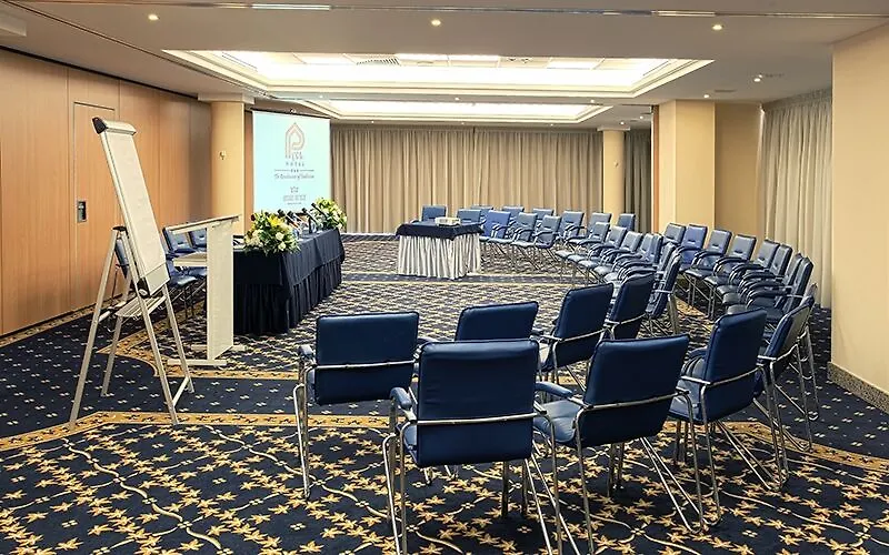 Premier Hotel Rus Kyiv